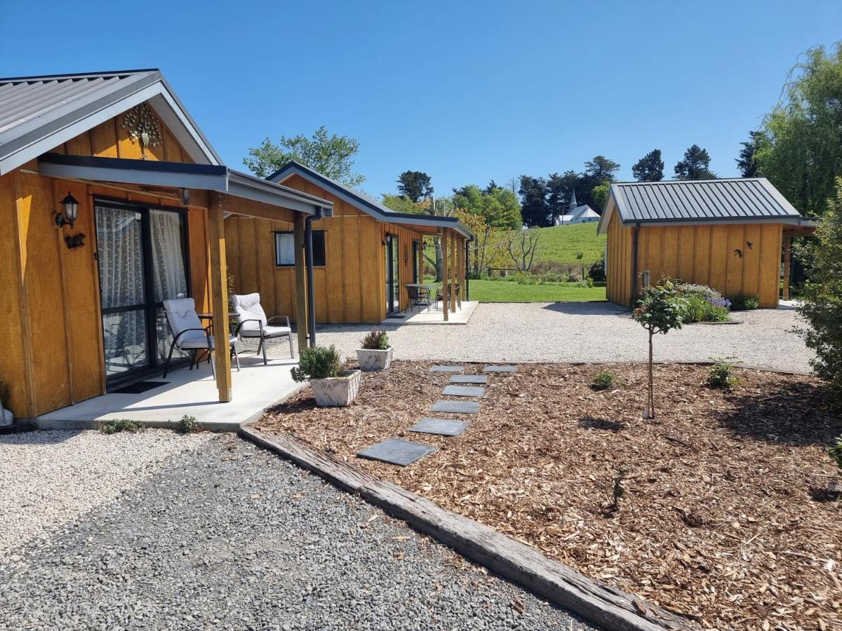 Cheviot Motels, Cabins And Camp Eksteriør bilde