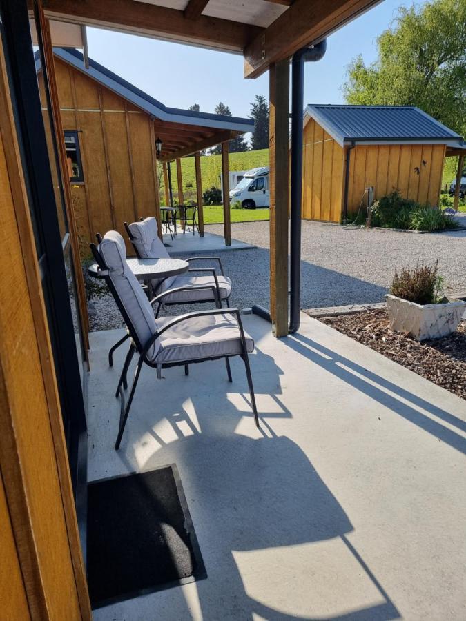 Cheviot Motels, Cabins And Camp Eksteriør bilde